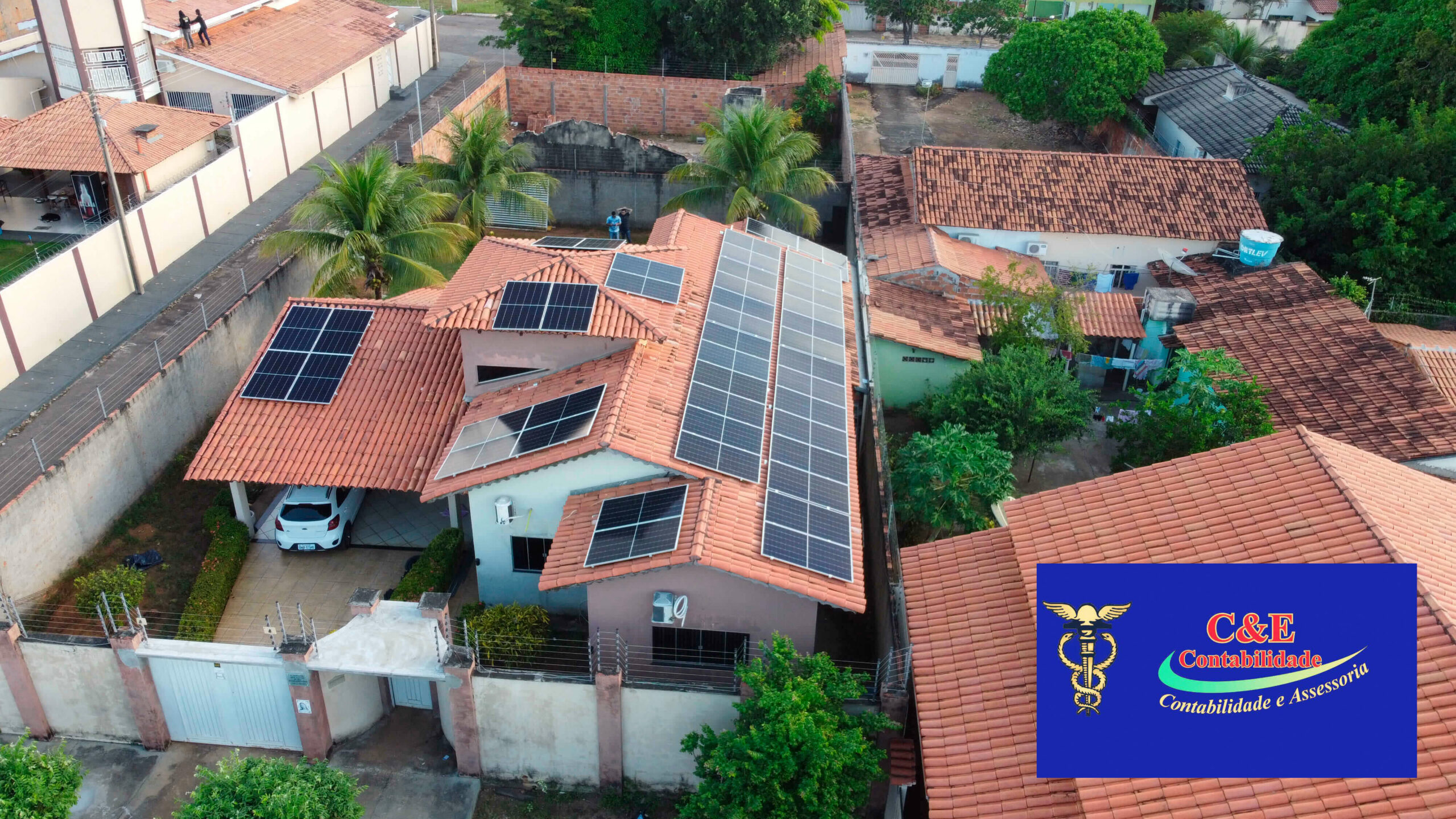 3. Foto landing page - C&E Contabilidade (1)